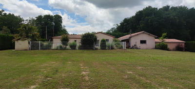 Villa - 170 m² - 6 pièces