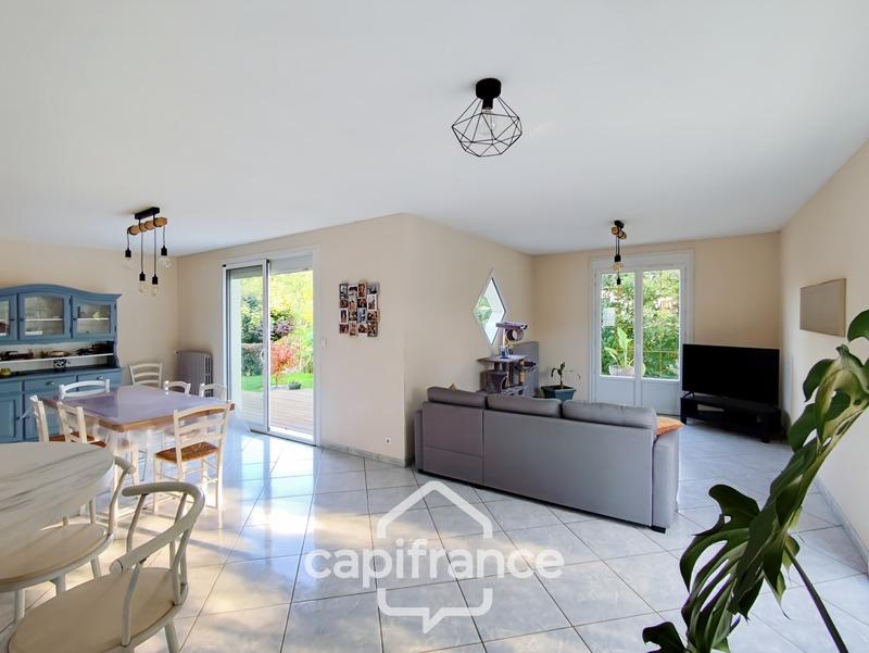 Maison - 157 m² - 7 pièces