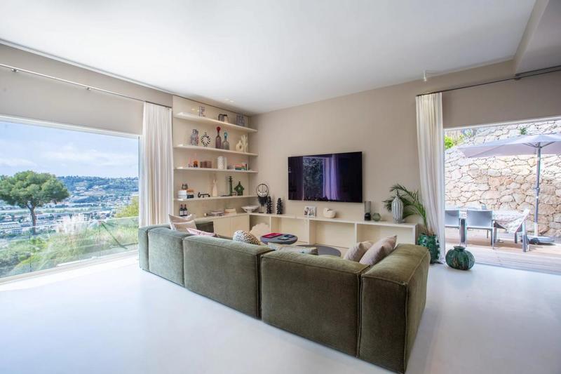 Villa - 180 m² - 6 pièces