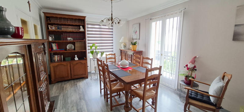 Maison - 130 m² - 8 pièces