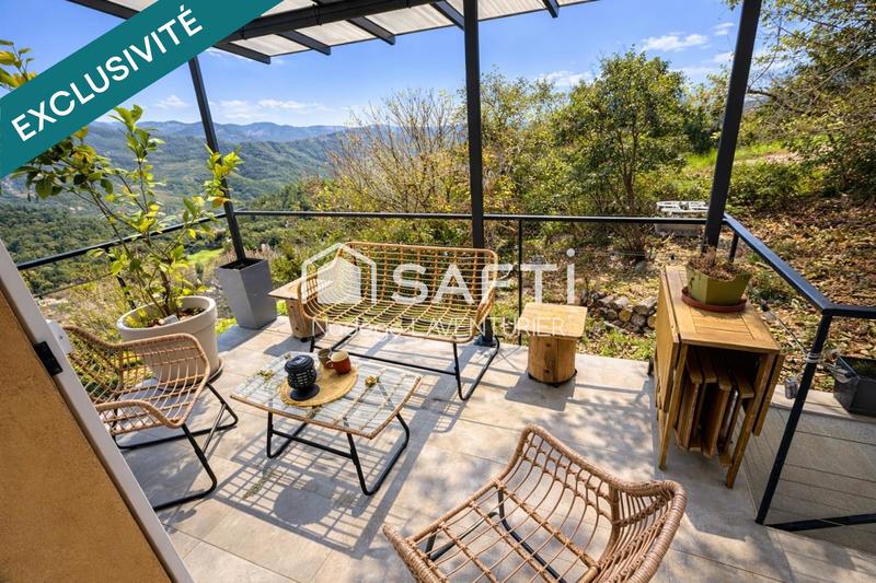 Maison - 137 m² - 6 pièces