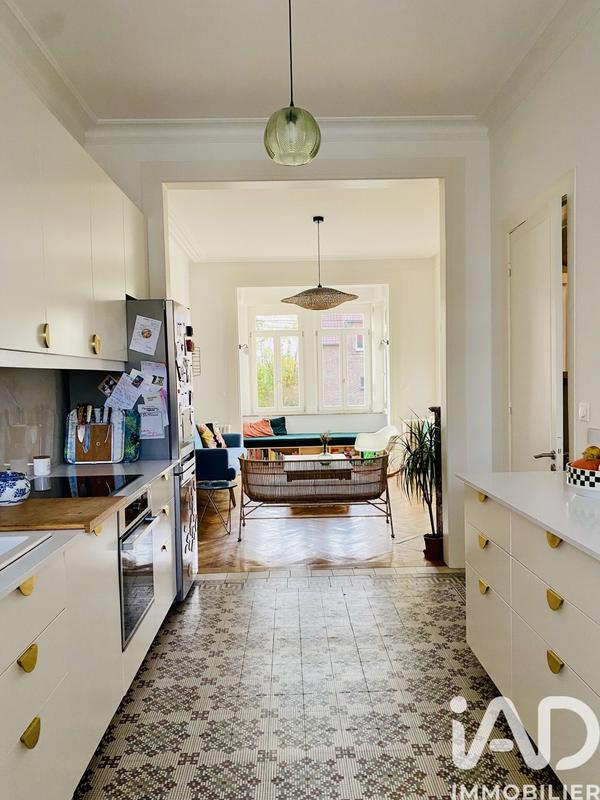 Maison - 175 m² - 7 pièces