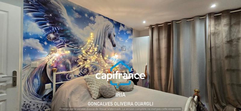 Maison - 200 m² - 6 pièces