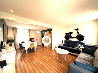 Maison - 73 m² - 3 pièces