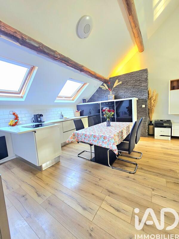 Immeuble - 90 m² - 4 pièces