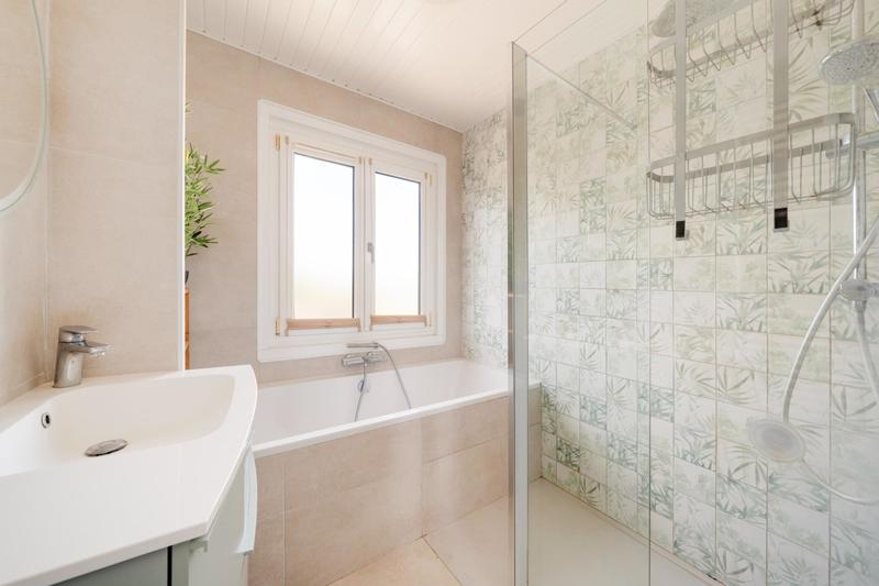 Maison - 92 m² - 4 pièces