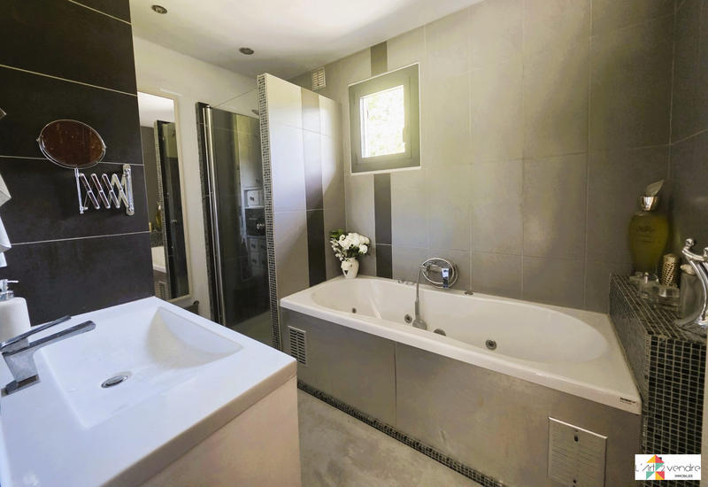 Maison - 155 m² - 7 pièces