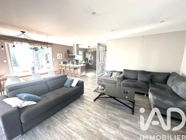 Maison - 140 m² - 5 pièces