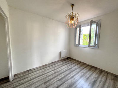 Maison - 115 m² - 4 pièces