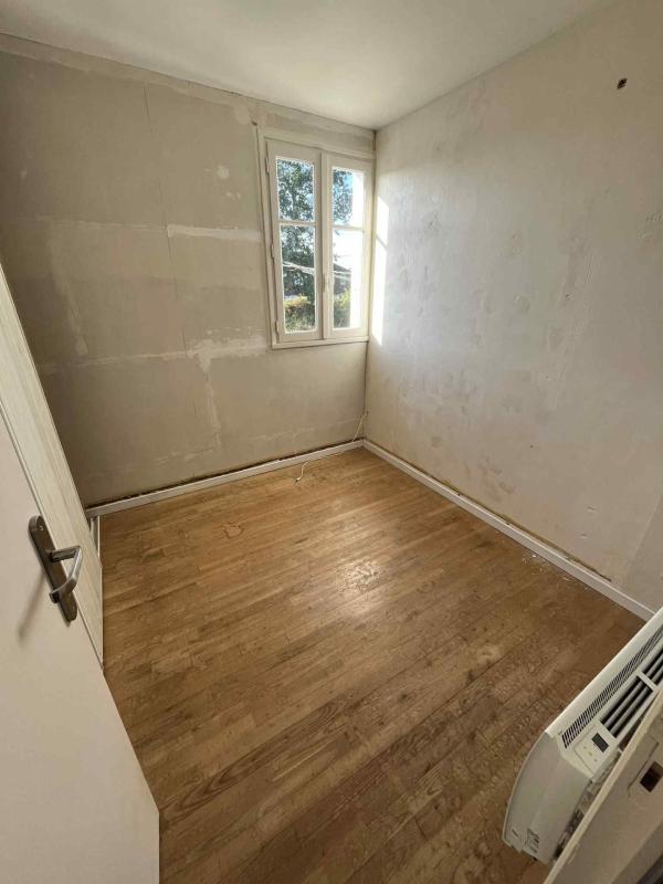 Maison traditionnelle - 70 m² - 4 pièces