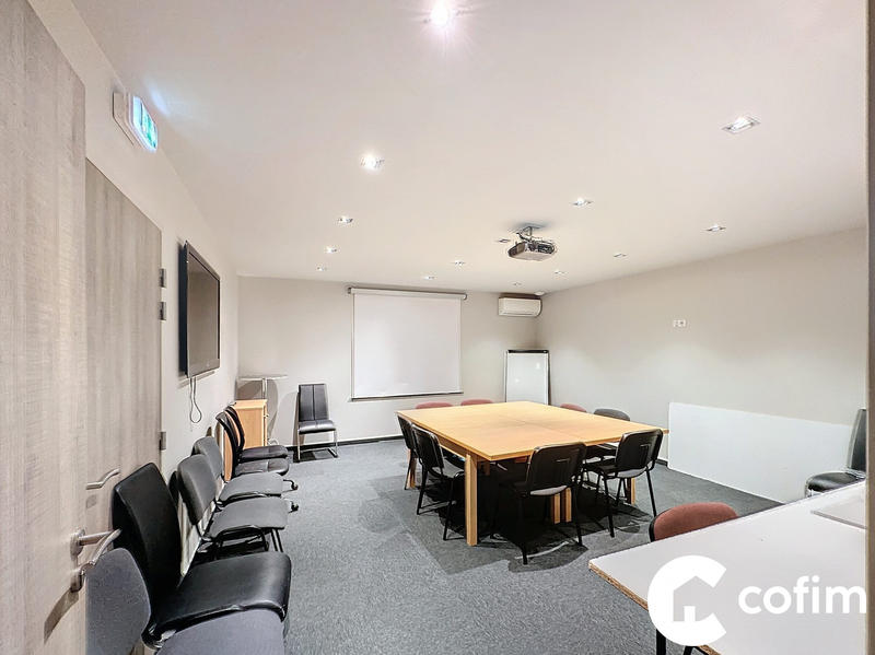 Local d'activités - 540 m²