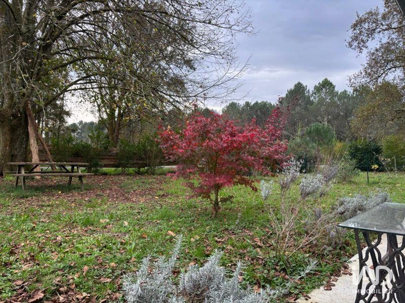 Maison - 147 m² - 4 pièces