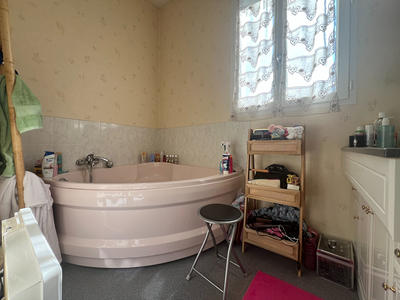 Maison - 104 m² - 5 pièces