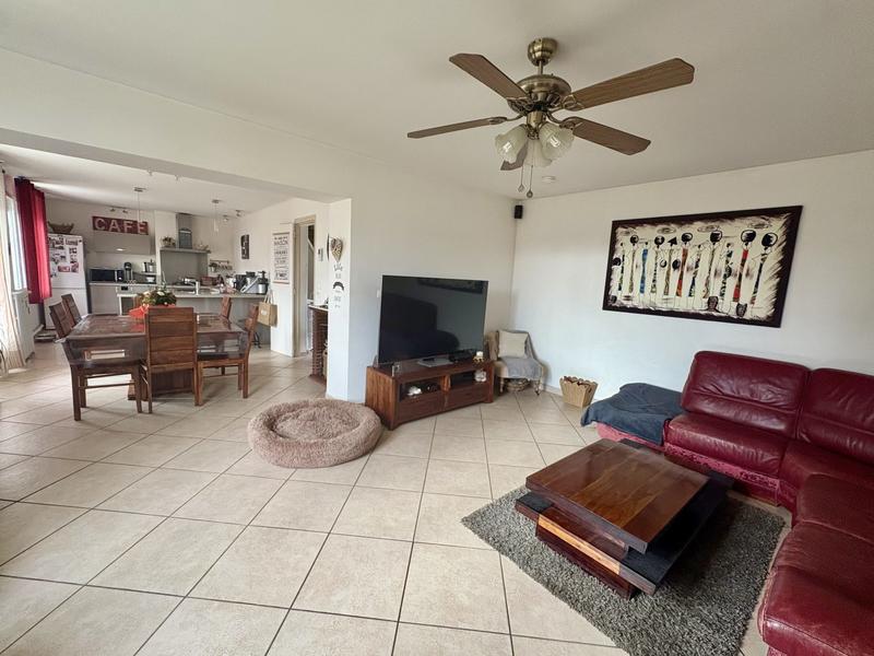 Maison - 98 m² - 4 pièces