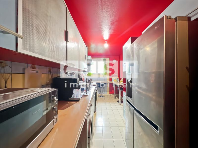 Appartement - 90 m² - 4 pièces