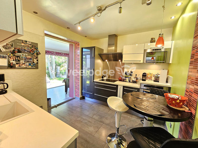 Maison - 130 m² - 7 pièces