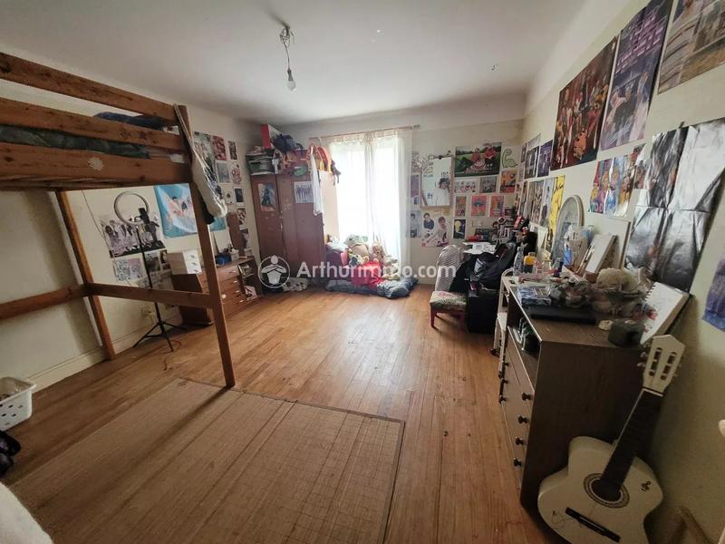 Maison - 182 m² - 6 pièces