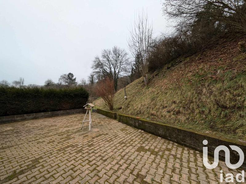 Maison - 127 m² - 6 pièces