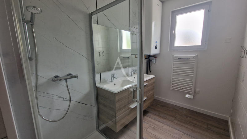 Maison - 84 m² - 4 pièces