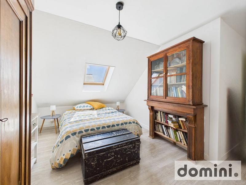 Maison - 96 m² - 5 pièces