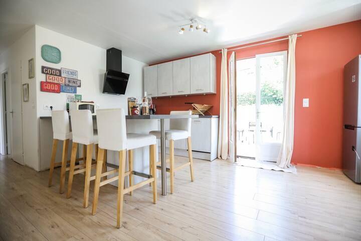 Maison - 200 m² - 7 pièces