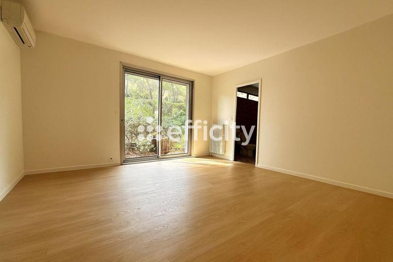 Villa - 130 m² - 7 pièces