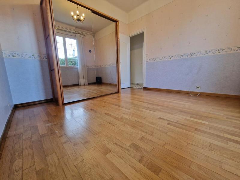 Maison - 104 m² - 4 pièces