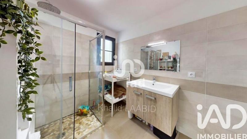 Maison - 98 m² - 4 pièces