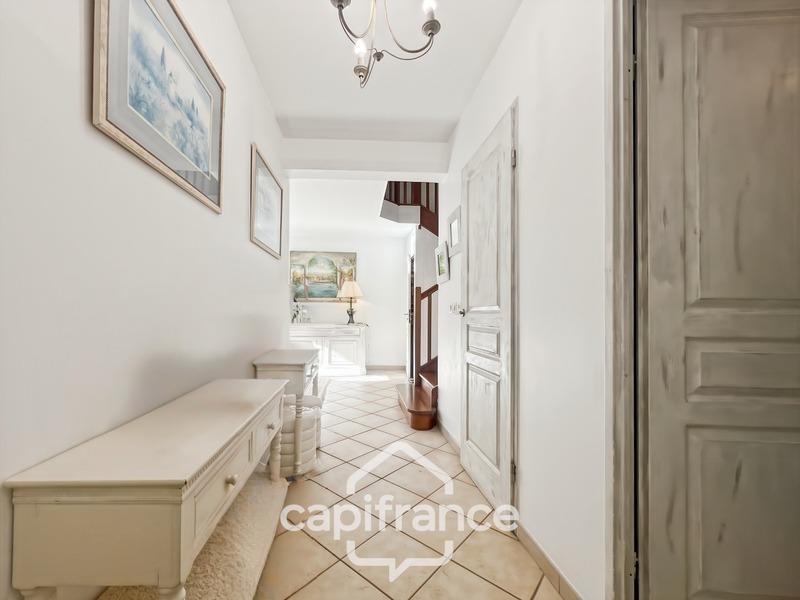 Mas - 141 m² - 6 pièces