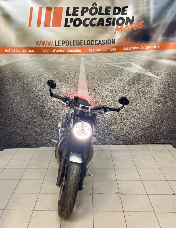 Triumph Speed Twin 1200