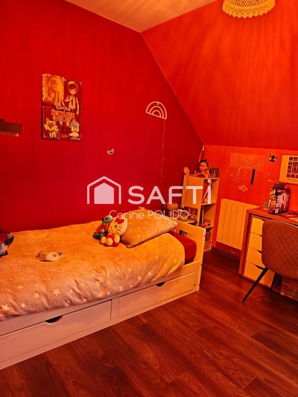 Maison - 104 m² - 6 pièces