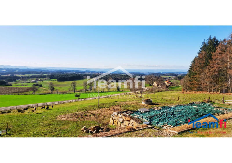 Maison - 174 m² - 10 pièces