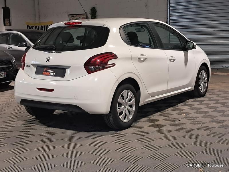 Peugeot 208 1.6 BlueHDI 75 Cv - Active