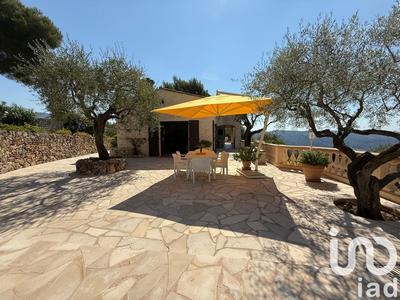 Maison - 171 m² - 6 pièces