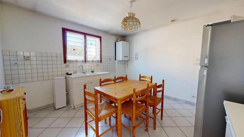 Maison - 88 m² - 4 pièces