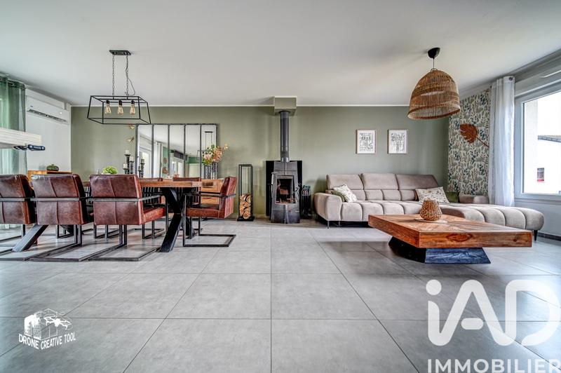 Maison - 133 m² - 7 pièces