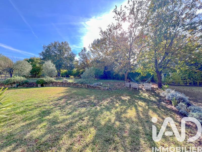 Maison - 185 m² - 5 pièces