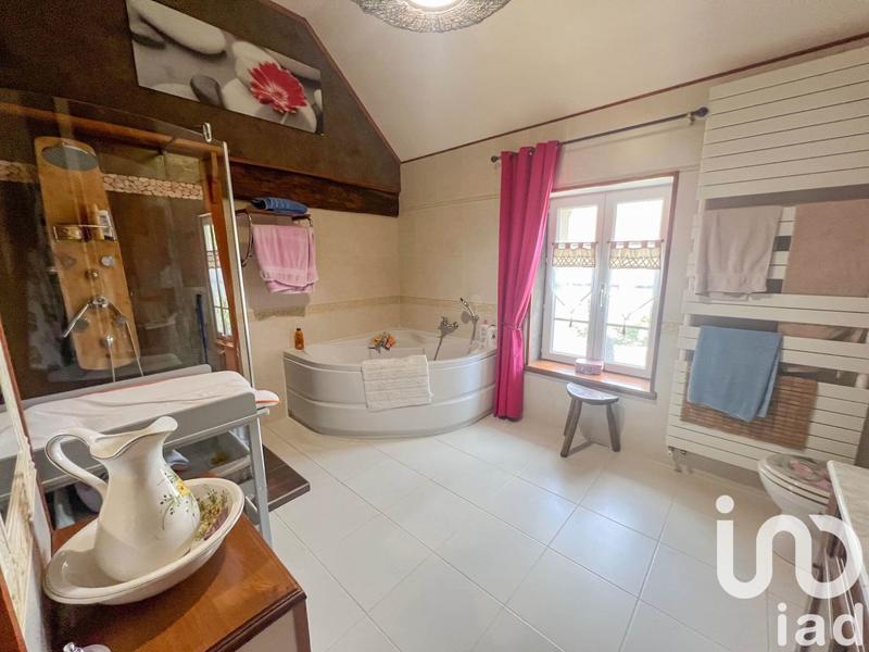 Maison - 350 m² - 9 pièces