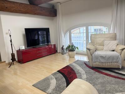 Loft - 75 m² - 3 pièces