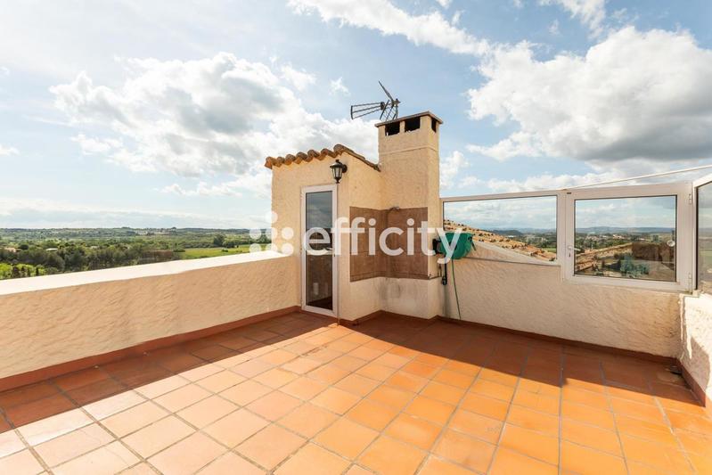 Maison - 105 m² - 6 pièces