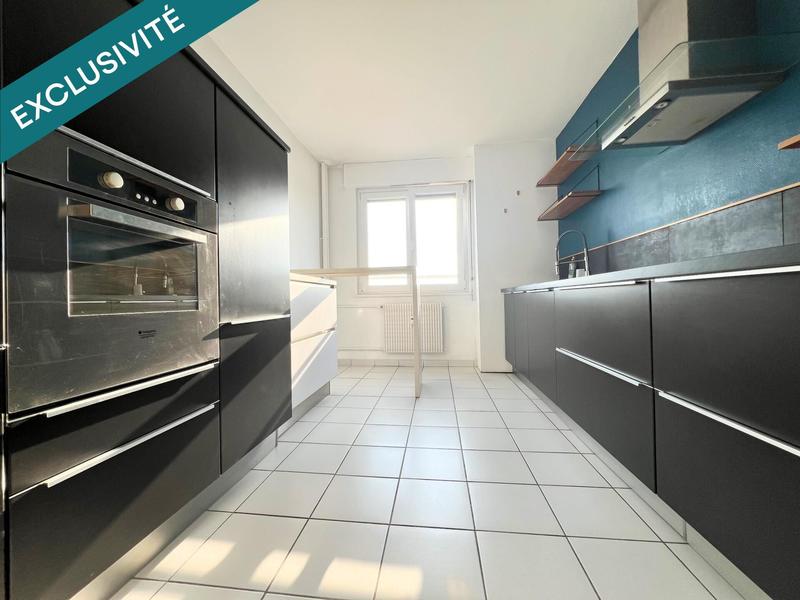 Appartement - 99 m² - 3 pièces