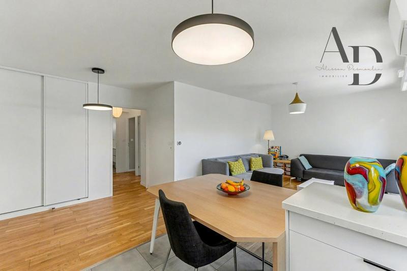 Appartement - 62 m² - 3 pièces