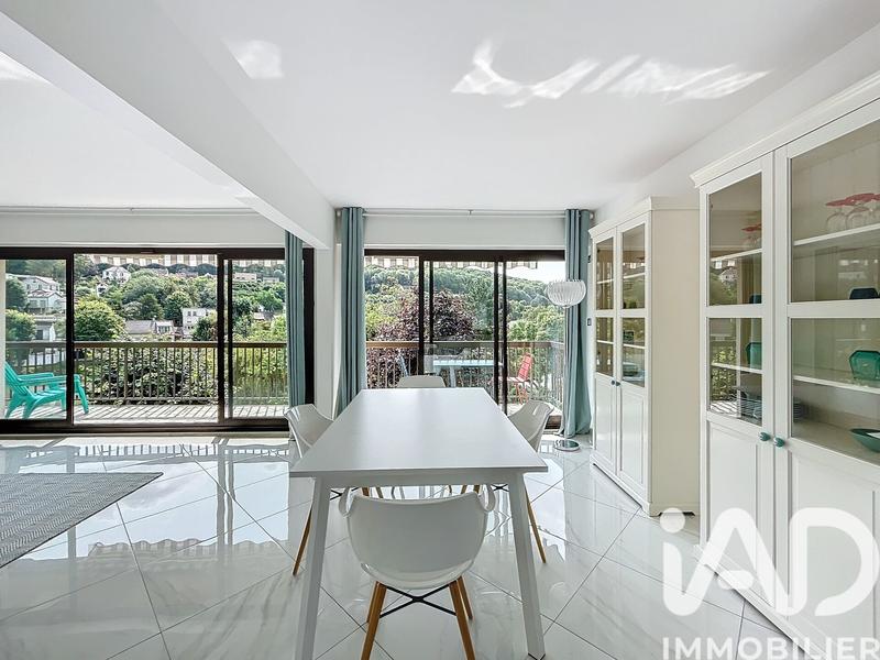 Appartement - 106 m² - 4 pièces