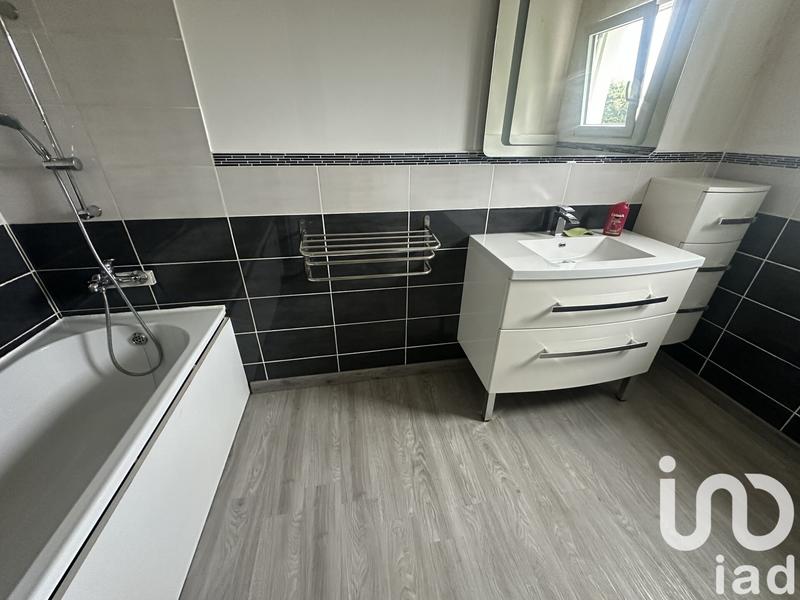 Maison - 65 m² - 5 pièces