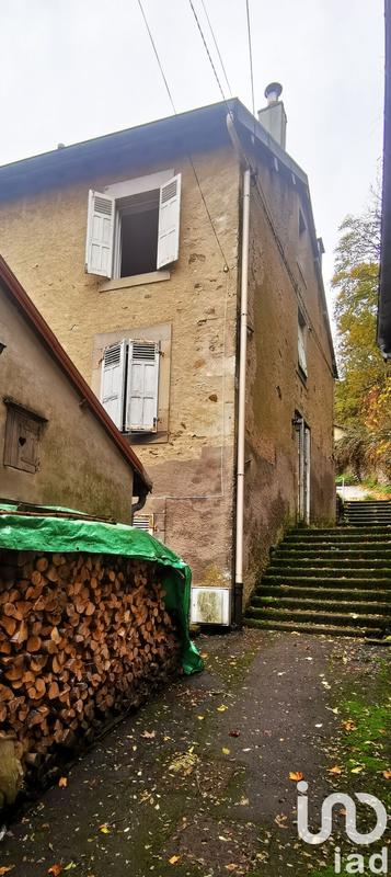 Maison - 180 m² - 9 pièces