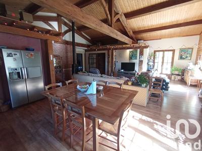 Maison - 150 m² - 4 pièces