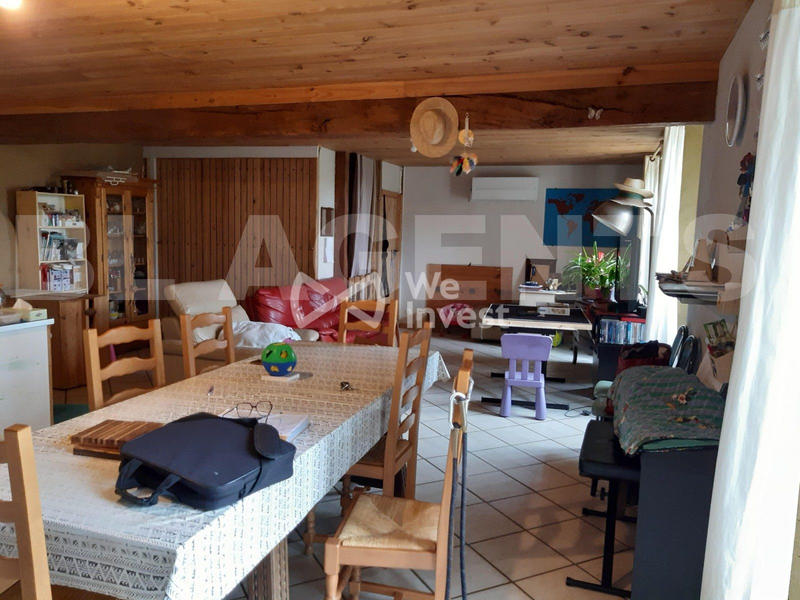 Maison ancienne - 300 m² - 11 pièces