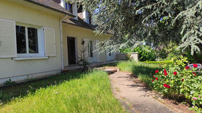 Maison - 289 m² - 8 pièces