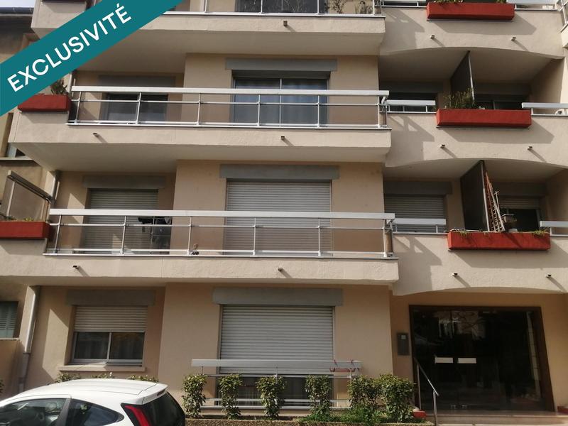 Appartement - 80 m² - 5 pièces