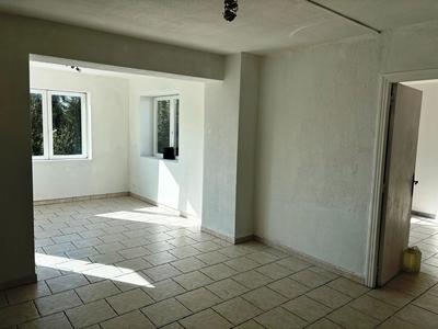 Maison - 75 m² - 7 pièces